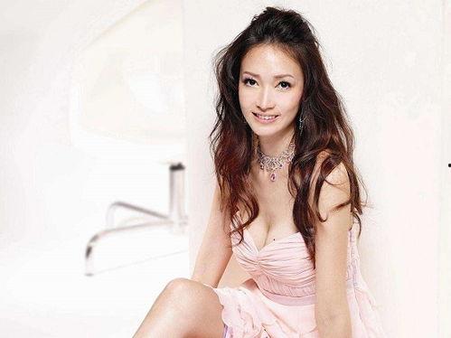 国产黑丝袜在线,国产黑丝袜的时尚魅力与性感演绎